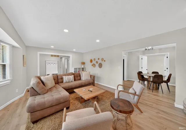 5th image of 1357 Campeau St, South Bend, IN 46617 | MLS# 202621885