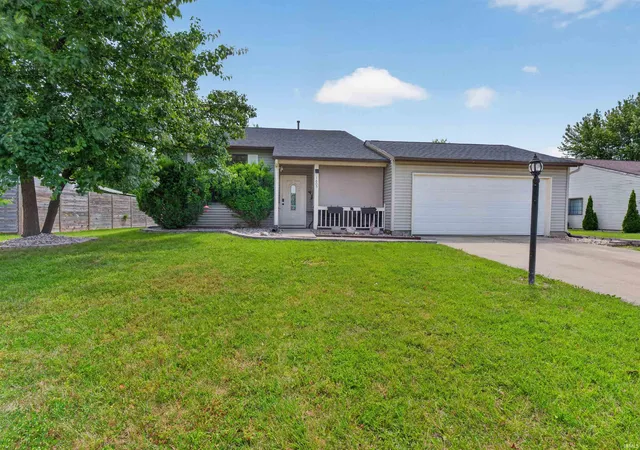 Photo 3 of Sale Pending at 1805 Paveys Glen Run, Fort Wayne, IN 46804 | MLS# 202621892 | Listing updated on 2026-09-02