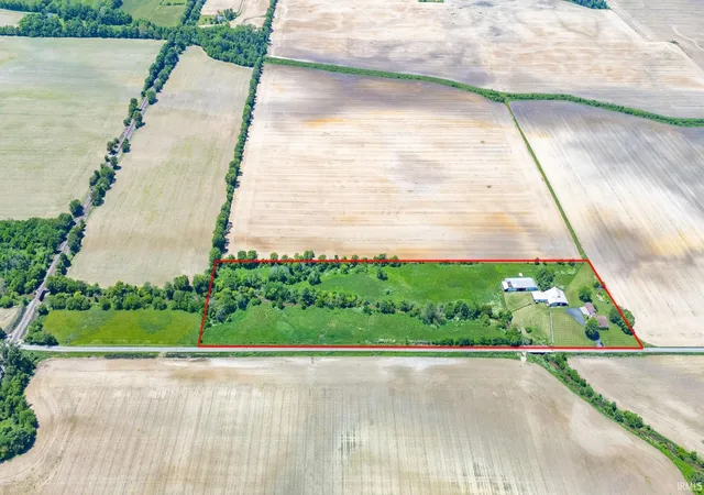 Homes for sale in New Castle, IN | 111 S County Road 500, New Castle, IN 47362 | MLS# 202621898