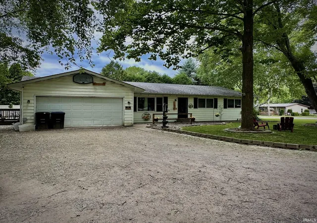 Homes for sale in Fremont, IN | 701 W North St, Fremont, IN 46737 | MLS# 202621918
