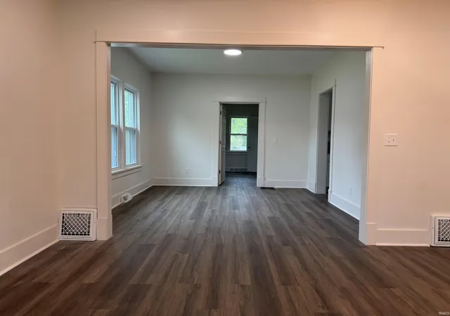 Photo 3 of Manufactured home for sale at 1123 Miner St, South Bend, IN 46617 | MLS# 202621927 | Listing updated on 2026-08-26