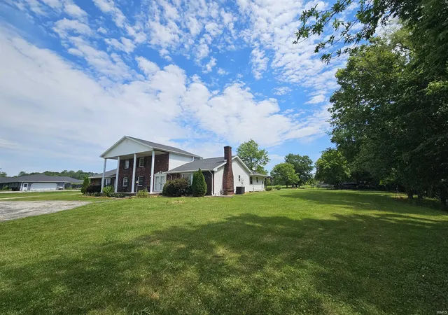 2nd image of 148 S Hickory Corner Rd, Vincennes, IN 47591 | MLS# 202621932