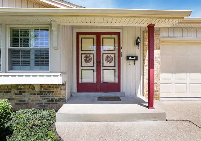 Photo 3 of Manufactured home for sale at 324 Indian Trl, Evansville, IN 47715 | MLS# 202621937 | Listing updated on 2026-08-04