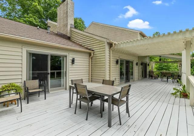 Photo 4 of Manufactured home for sale at 6916 Tonia Ct, Evansville, IN 47710 | MLS# 202621939 | Listing updated on 2026-06-12