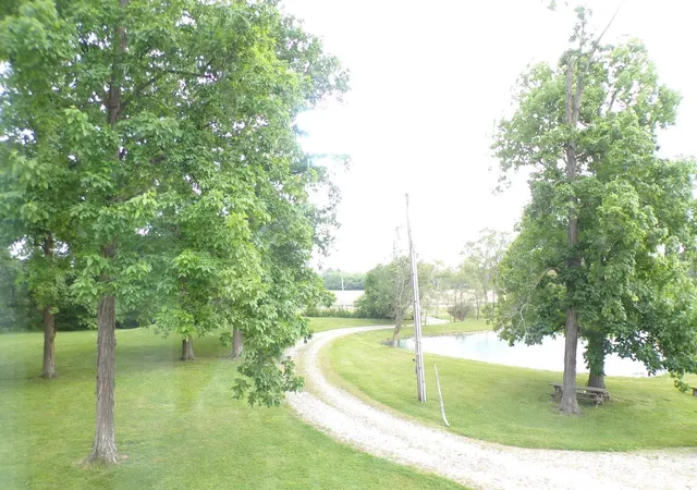 Photo 3 of Manufactured home for sale at 7215 E Sr 18 Rd, Montpelier, IN 47359 | MLS# 202621980 | Listing updated on 2026-07-22