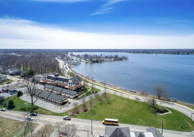 Photo 3 of Condo for sale at 1 Park Ave #302, Winona Lake, IN 46590 | MLS# 202621998 | Listing updated on 2026-09-25