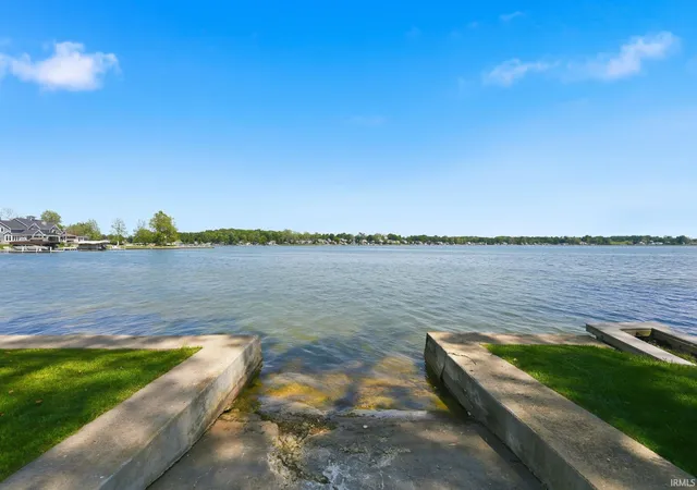 Homes for sale in Warsaw, IN | 73 Ems C28c Ln, Warsaw, IN 46582 | MLS# 202622013