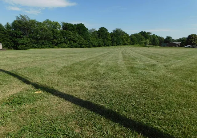 3rd image of S Westminster Dr, Salem, IN 47167 | MLS# 202622017