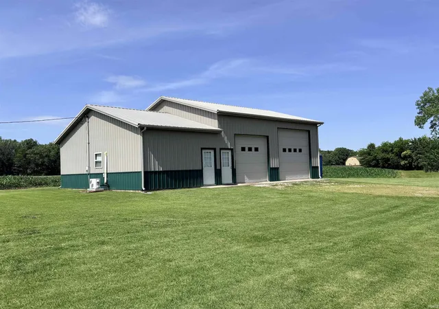 Photo 2 of Sale Pending at 4944 Brumley Rd, Newburgh, IN 47630 | MLS# 202622029 | Listing updated on 2026-07-14
