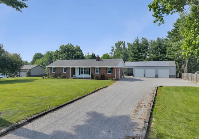 Photo 1 of Manufactured home for sale at 7688 Vann Rd, Newburgh, IN 47630 | MLS# 202622045 | Listing updated on 2026-09-11