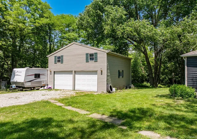 Homes for sale in Muncie, IN | 4660 E County Road 550 S, Muncie, IN 47302 | MLS# 202622049