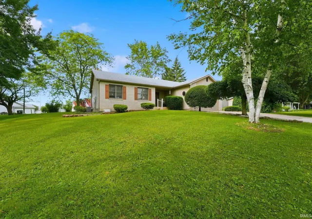 Homes for sale in Columbia City, IN | 20 Barbara Dr, Columbia City, IN 46725 | MLS# 202622057