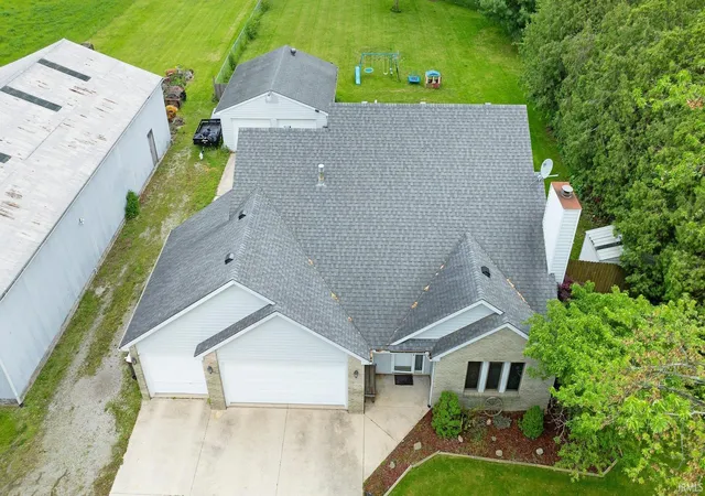 Photo 4 of Manufactured home for sale at 12008 Coldwater Rd, Fort Wayne, IN 46845 | MLS# 202622063 | Listing updated on 2026-07-06