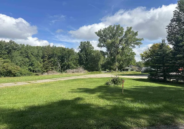 2nd image of 0000 S Koher Rd, Syracuse, IN 46567 | MLS# 202622118