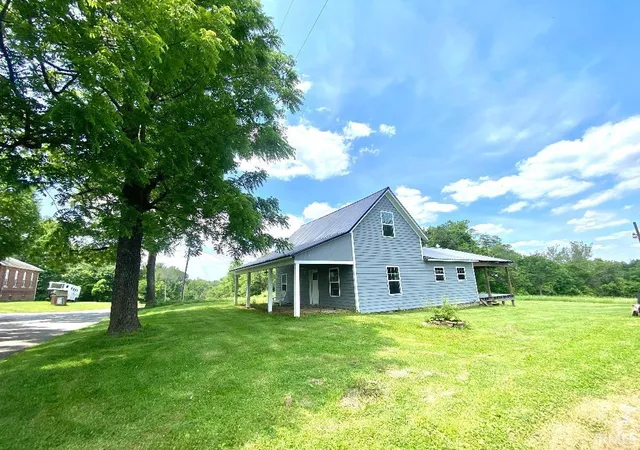 4th image of 2339 E Tulip Rd, Bloomfield, IN 47424 | MLS# 202622127