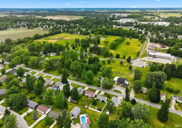 34th image of 601 W Union St, Ligonier, IN 46767 | MLS# 202622146