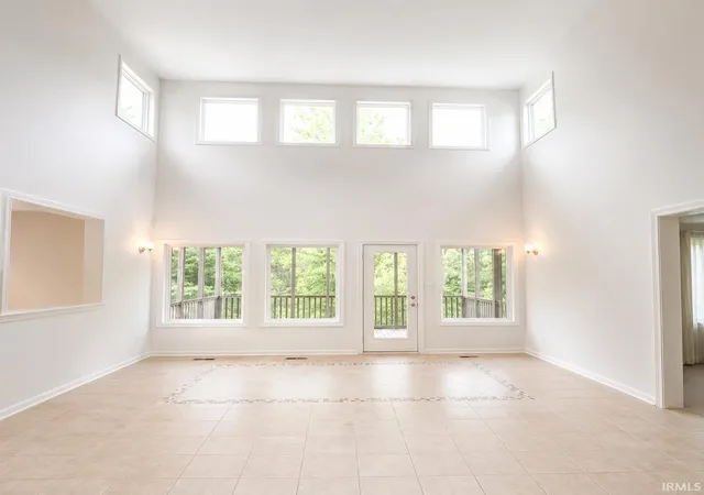 Photo 3 of Sale Pending at 1761 Walnut Tr, Greenfield, IN 46140 | MLS# 202622151 | Listing updated on 2026-09-17