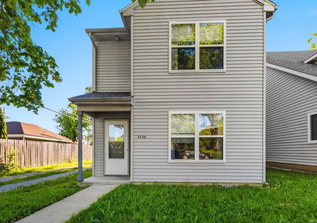 Photo 1 of Sale Pending at 2536 Caroline St, Fort Wayne, IN 46803 | MLS# 202622157 | Listing updated on 2026-07-02