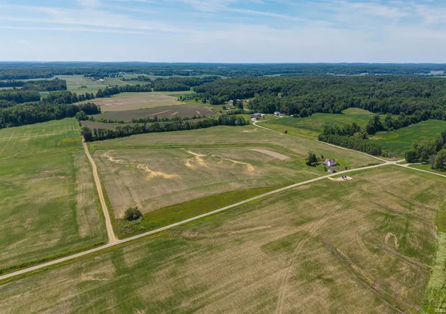 Land at 00 Moss Rd, Boonville, IN 47601 | MLS# 202622168 | | Sold on 2026-09-18