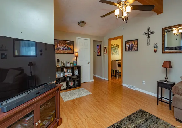 4th image of 3636 Old State Road 25 N, Lafayette, IN 47905 | MLS# 202622171