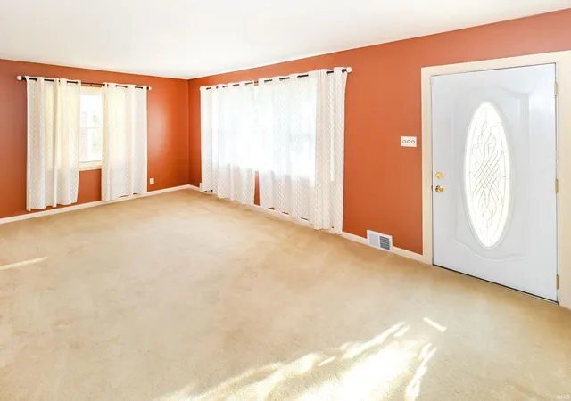 Photo 3 of Sale Pending at 5311 Memory Ln, Evansville, IN 47711 | MLS# 202622172 | Listing updated on 2026-08-24