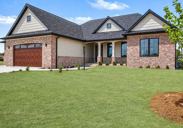 Homes for sale in Granger, IN | 10193 Steinbeck Dr, Granger, IN 46530 | MLS# 202622181