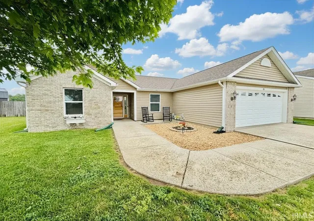 Photo 2 of Sale Pending at 45 N Rickover Cir, Lafayette, IN 47909 | MLS# 202622207 | Listing updated on 2026-07-15