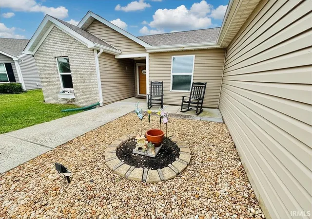 Photo 3 of Sale Pending at 45 N Rickover Cir, Lafayette, IN 47909 | MLS# 202622207 | Listing updated on 2026-07-15