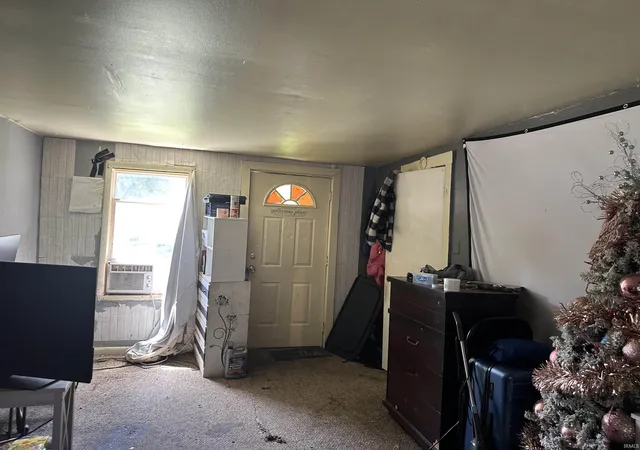 Photo 4 of Sale Pending at 2200 S Biltmore Ave, Muncie, IN 47302 | MLS# 202622237 | Listing updated on 2026-07-17