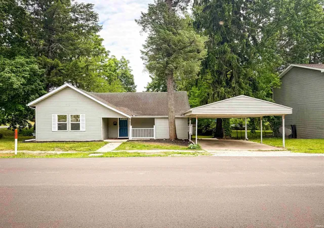 Homes for sale in Walkerton, IN | 401 Georgia St, Walkerton, IN 46574 | MLS# 202622263