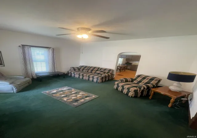 4th image of 809 N Mason St, Bicknell, IN 47512 | MLS# 202622286