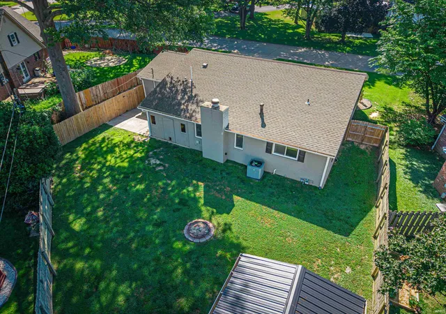 Photo 3 of Manufactured home for sale at 1317 Continental Dr, Evansville, IN 47715 | MLS# 202622291 | Listing updated on 2026-09-04