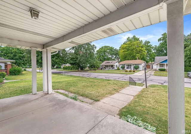 Homes for sale in South Bend, IN | 1818 E Ewing Ave, South Bend, IN 46613 | MLS# 202622303