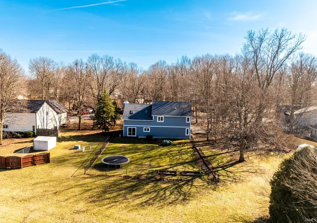 Photo 3 of Manufactured home for sale at 2504 W Sun Valley Pkwy, Muncie, IN 47303 | MLS# 202622318 | Listing updated on 2026-06-09