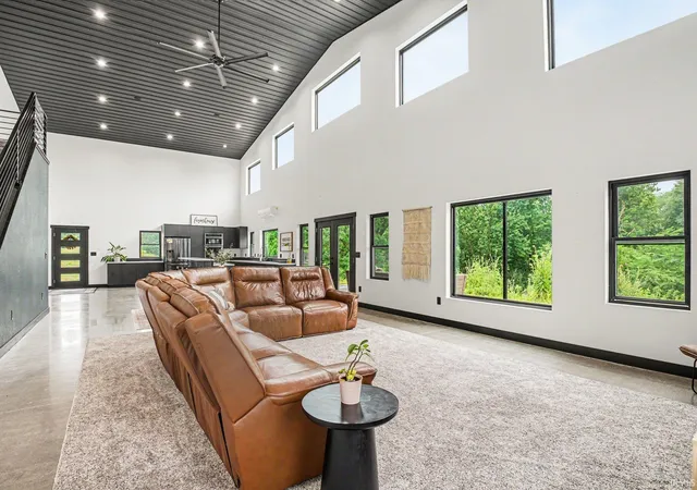 5th image of 53339 State Road 13, Middlebury, IN 46540 | MLS# 202622339