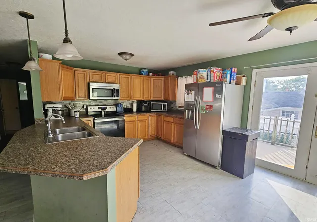 3rd image of 203 S 21St St, Vincennes, IN 47591 | MLS# 202622342