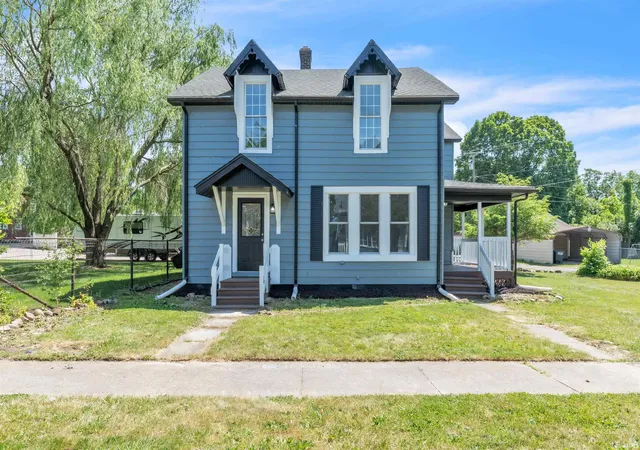 Photo 3 of Manufactured home for sale at 706 Richmond St, Kendallville, IN 46755 | MLS# 202622353 | Listing updated on 2026-09-02