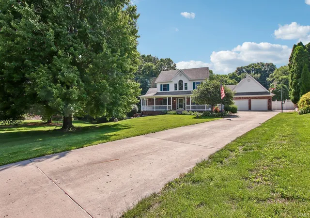 38th image of 1061 W Cedar Ln, Crawfordsville, IN 47933 | MLS# 202622354