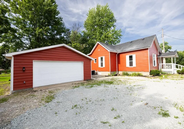 Photo 3 of Sale Pending at 101 E 200 South, Kennard, IN 47351 | MLS# 202622393 | Listing updated on 2026-06-11