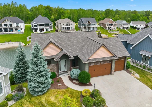 1st image of 215 Ln 282b Hamilton Lake, Hamilton, IN 46742 | MLS# 202622426