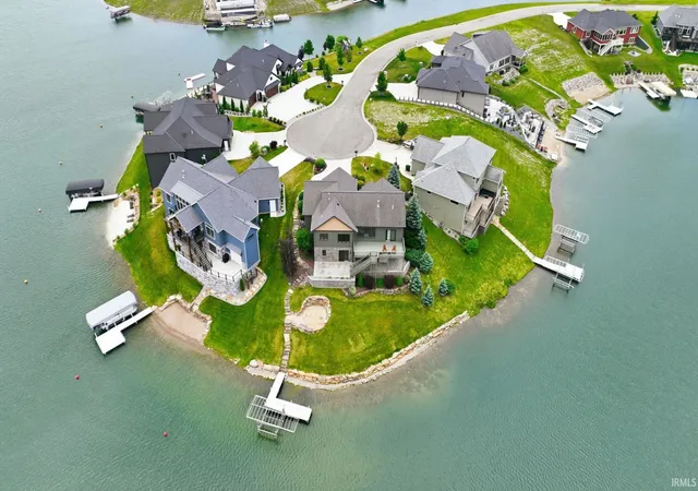 5th image of 215 Ln 282B Hamilton Lake, Hamilton, IN 46742 | MLS# 202622426