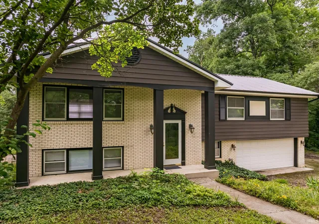 Photo 1 of Sale Pending at 11911 W Us 24 Hwy, Fort Wayne, IN 46814 | MLS# 202622447 | Listing updated on 2026-09-17