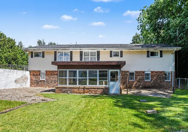 3rd image of 30262 County Road 26, Elkhart, IN 46517 | MLS# 202622460