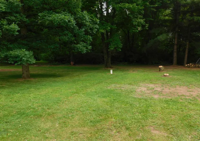 Photo 3 of Manufactured home for sale at 7531 W Crystal Lake Rd, Warsaw, IN 46580 | MLS# 202622487 | Listing updated on 2026-08-28