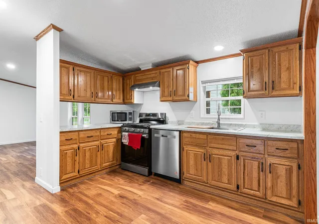 Photo 4 of Manufactured home for sale at 506 E Main St, Chalmers, IN 47929 | MLS# 202622499 | Listing updated on 2026-06-12