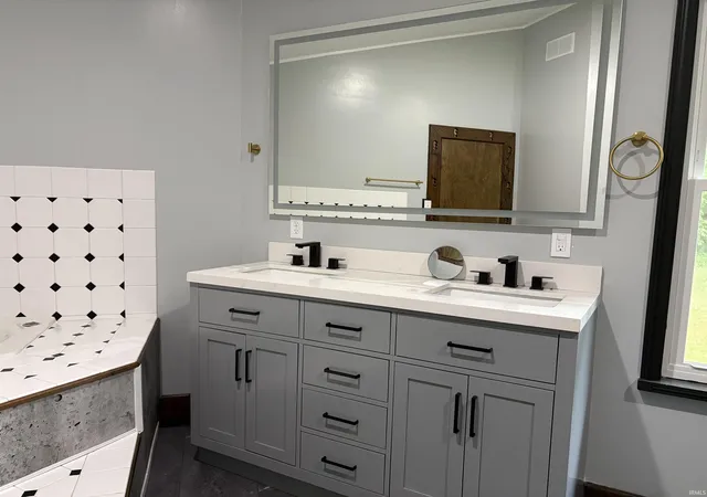 Photo 4 of Manufactured home for sale at 8492 N 1050 East Rd, Walkerton, IN 46574 | MLS# 202622538 | Listing updated on 2026-07-21