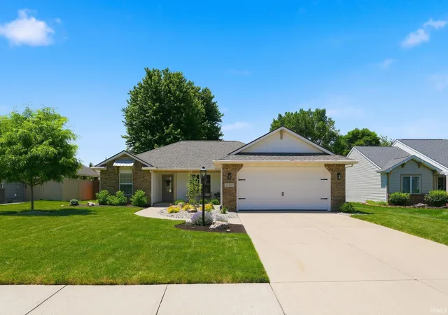 Photo 1 of Manufactured home for sale at 16217 Fleetwood Ct, Huntertown, IN 46748 | MLS# 202622550 | Listing updated on 2026-08-01
