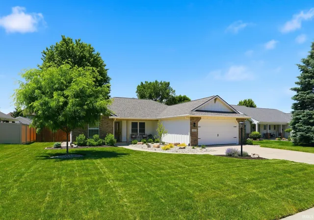 Photo 3 of Manufactured home for sale at 16217 Fleetwood Ct, Huntertown, IN 46748 | MLS# 202622550 | Listing updated on 2026-08-01