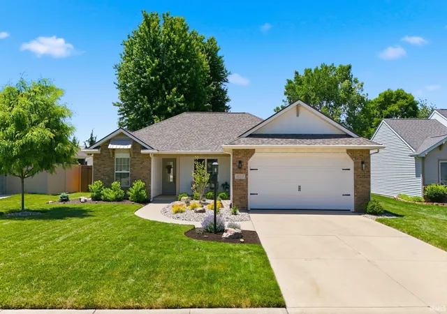 Photo 3 of Manufactured home for sale at 16217 Fleetwood Ct, Huntertown, IN 46748 | MLS# 202622550 | Listing updated on 2026-08-01