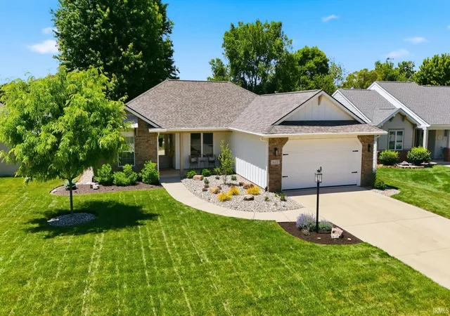 Photo 4 of Manufactured home for sale at 16217 Fleetwood Ct, Huntertown, IN 46748 | MLS# 202622550 | Listing updated on 2026-08-01